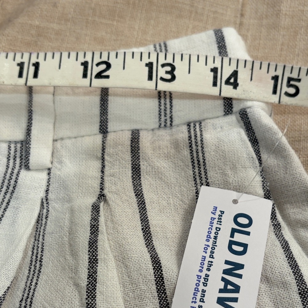 Old Navy White/Charcoal Stripe Extra High-Waisted Linen-Blend Short/NWT/S - Picture 13 of 16